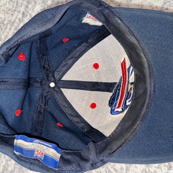 Retro Buffalo Bills Logo NFL Reebok Navy Fitted Hat – Curved Brim - Picture 7 of 8